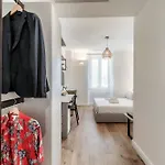 Gasthuis Casa Batel & - Ferry, Free Parking, Market & Side Como