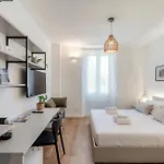 Gasthuis Casa Batel & - Ferry, Free Parking, Market & Side 4*