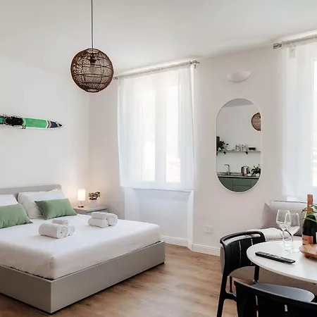 Casa Batel & - Ferry, Free Parking, Market & Side Penzion 4*